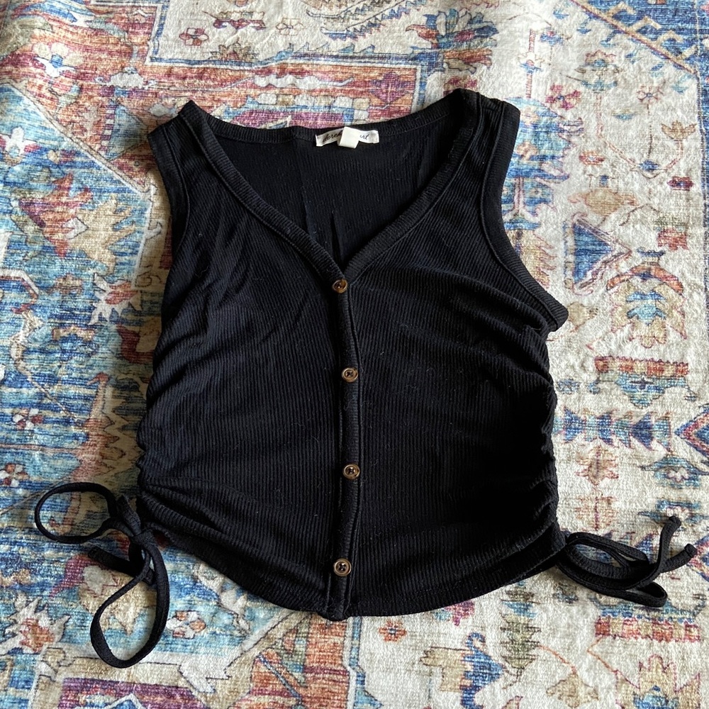 Derek Heart Black Ribbed Tank Top with Button Detail